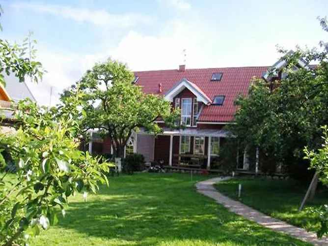 Apartamentai Obelyne